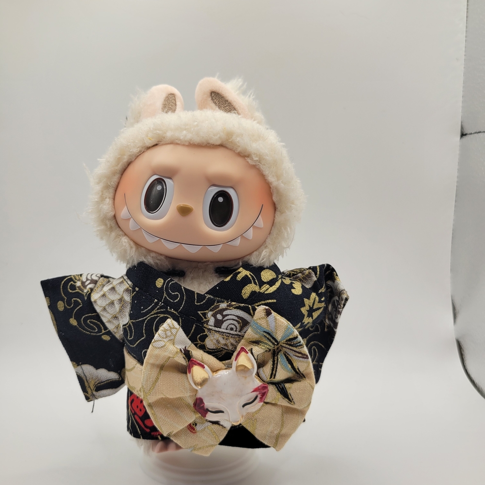 Black Koi Fish Kimono For 17cm Dolls.Velcro Fox Mask Belt. No Doll Included.